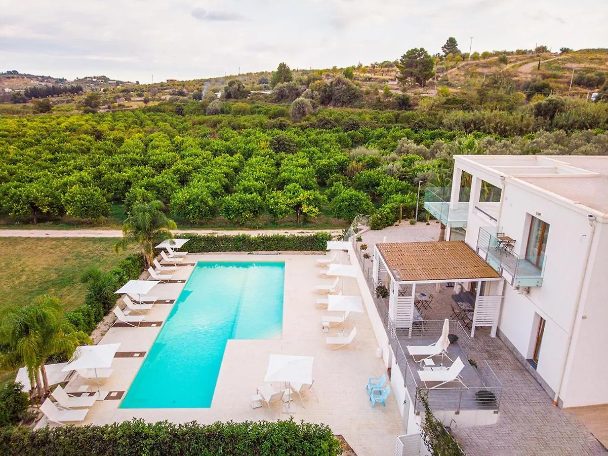 בית חווה נוטו Villa Landolina